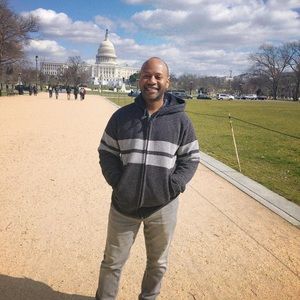 Meet your Posher, Clifford